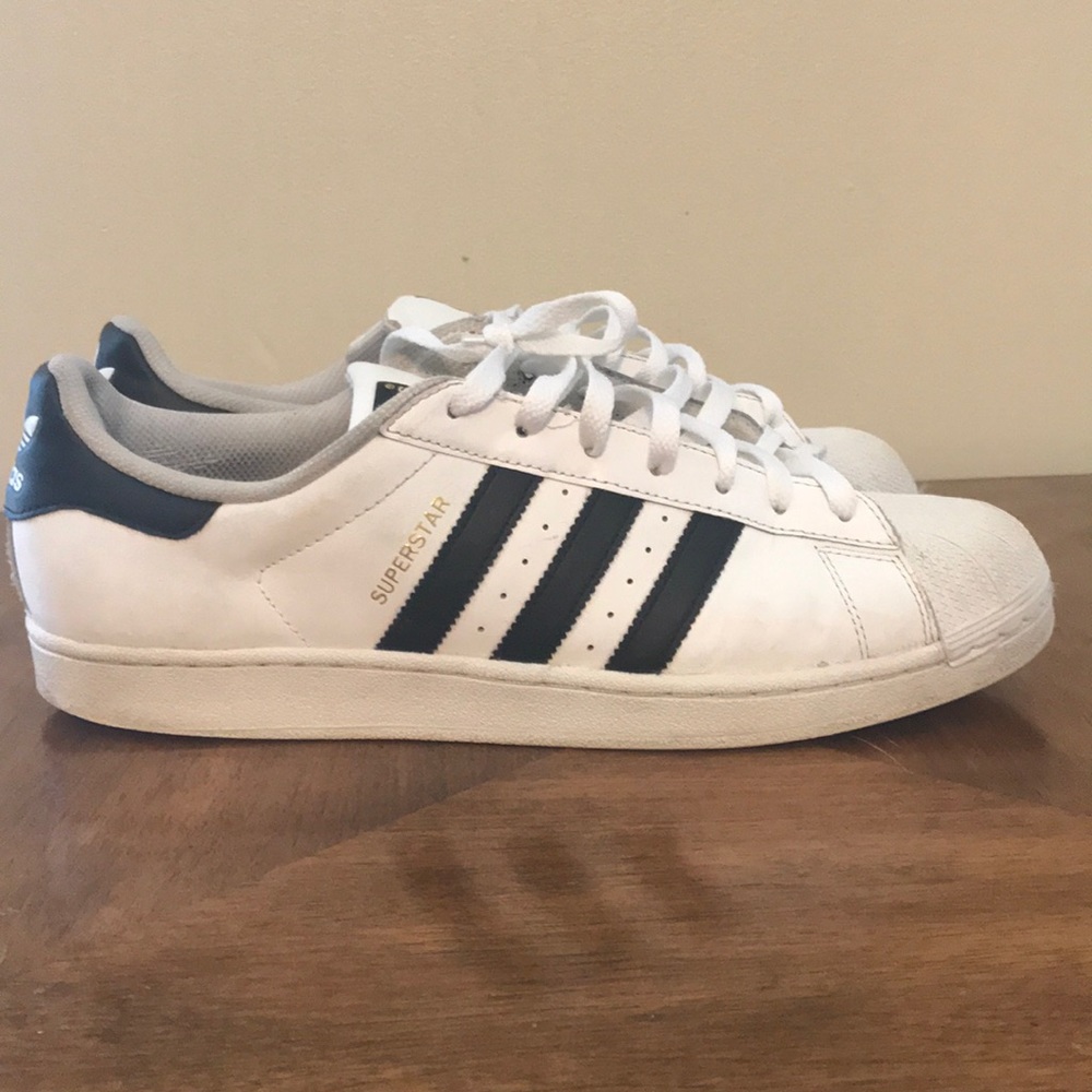 Adidas Super stars. Size 11